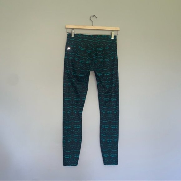 Fabletics Leggings Size Small‎ Teal Blue Define Mid-Rise Powerhold Compression - Picture 6 of 7